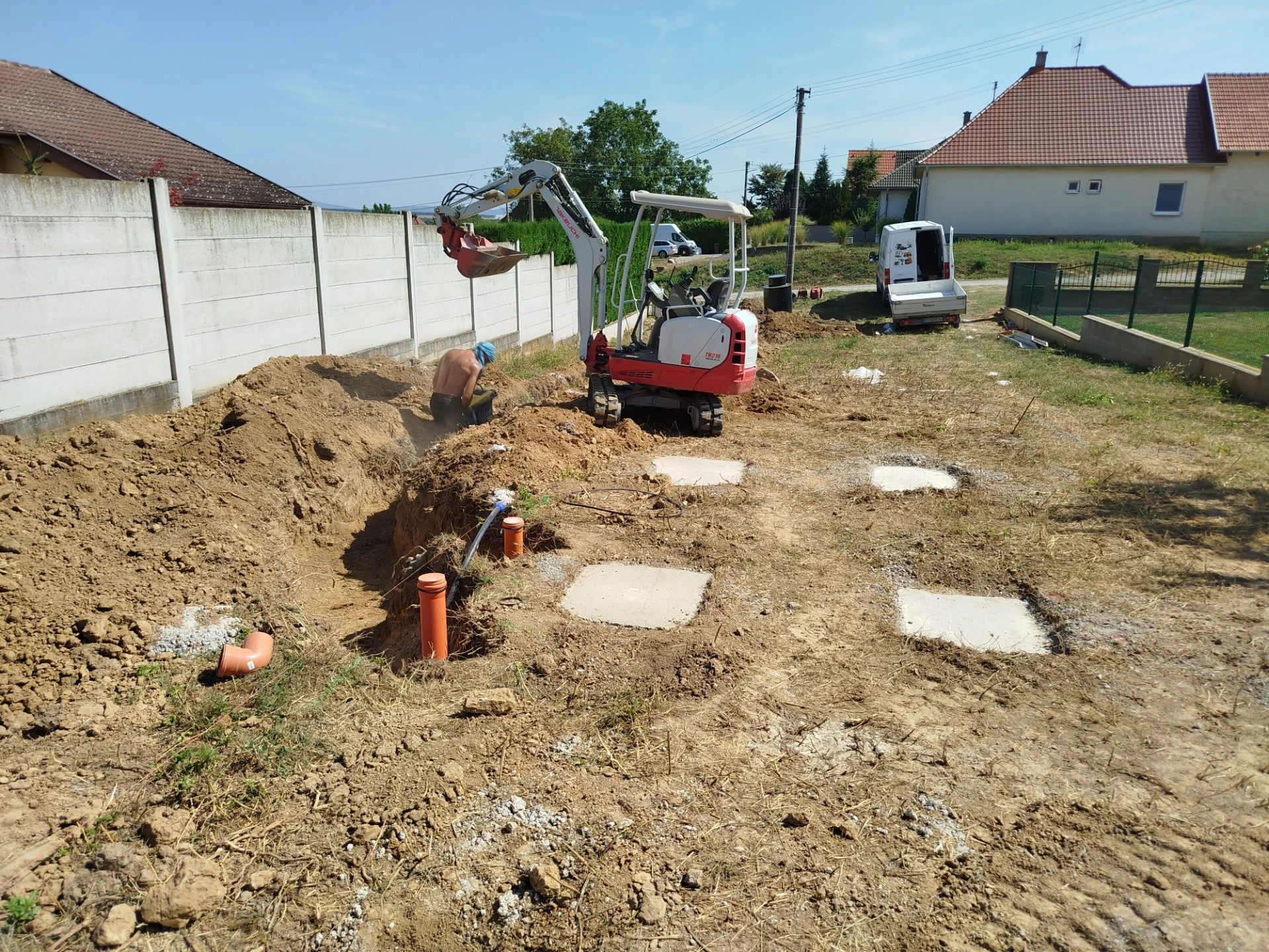 Zemní práce Vyškov – profesionální výkopové a stavební práce bagrem a minibagrem, úpravy pozemků a příprava základů. Rumana – spolehlivý partner pro zemní a výkopové práce ve Vyškově a okolí.