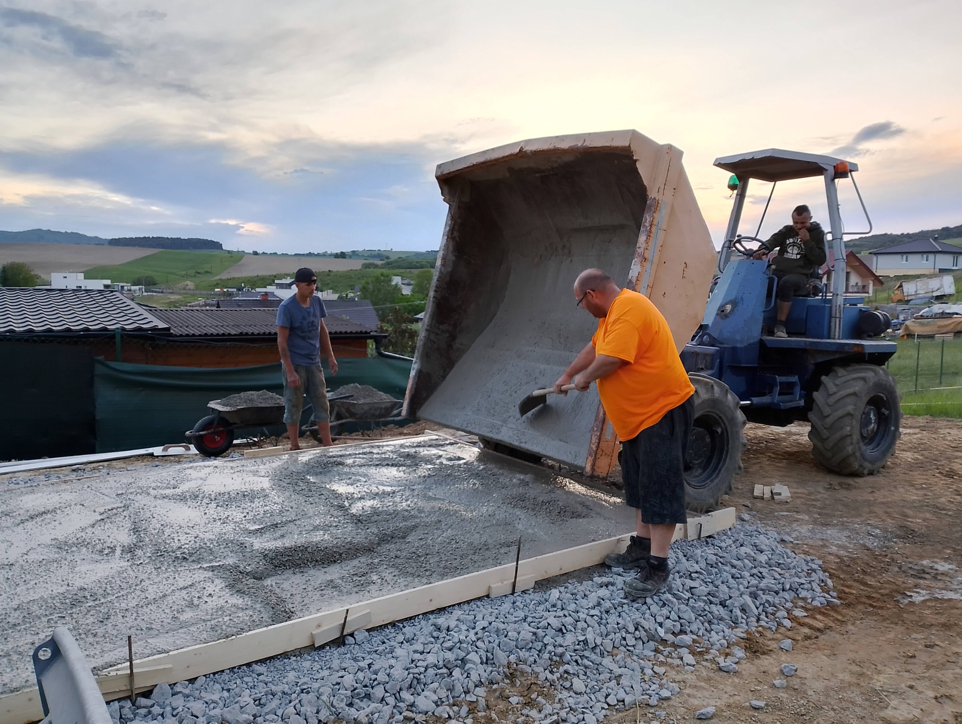 Zemné a výkopové práce Námestovo | Bager a terénne úpravy Orava