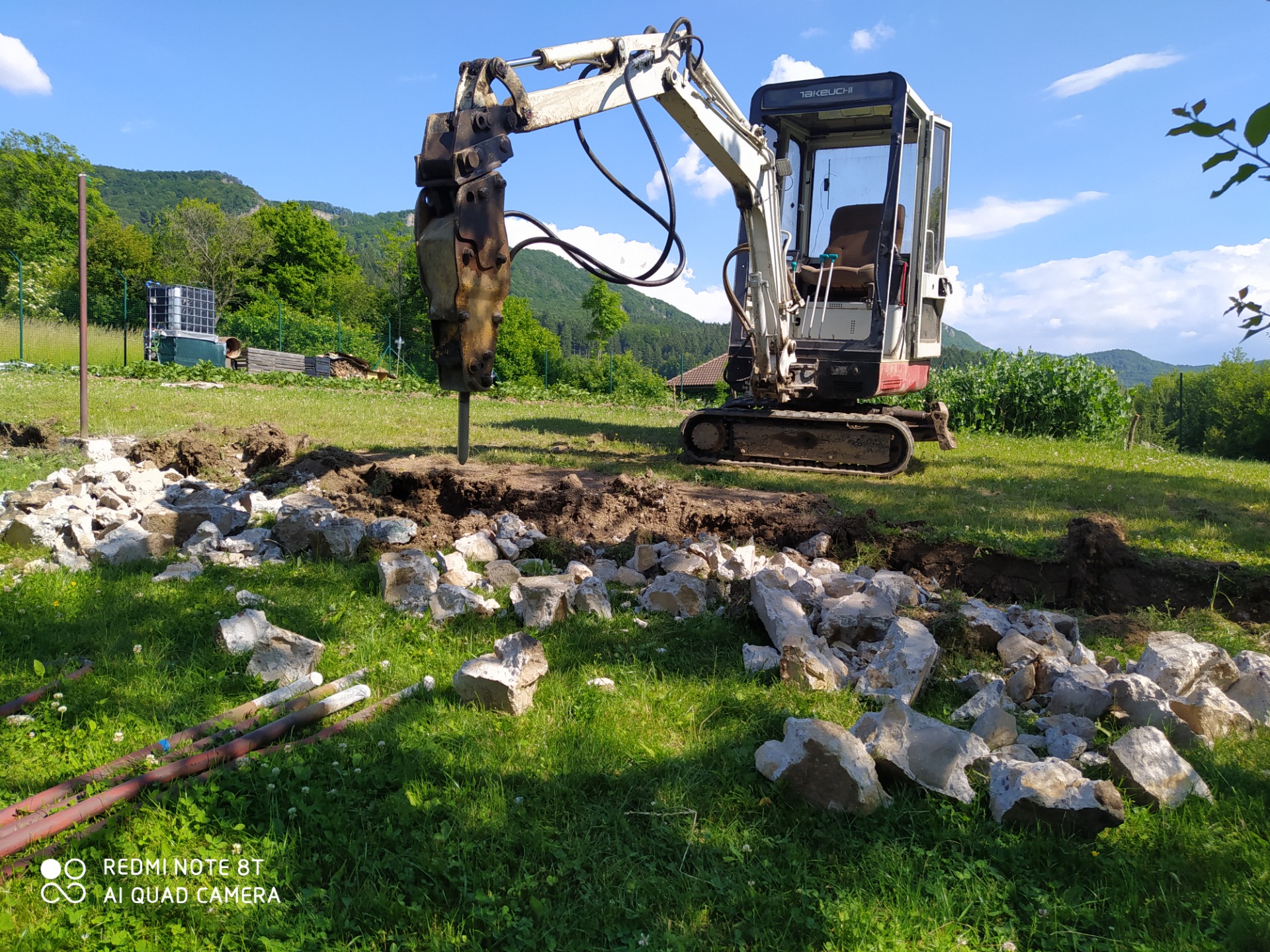 Zemné práce Partizánske | Výkopy a úpravy pozemkov Rumana