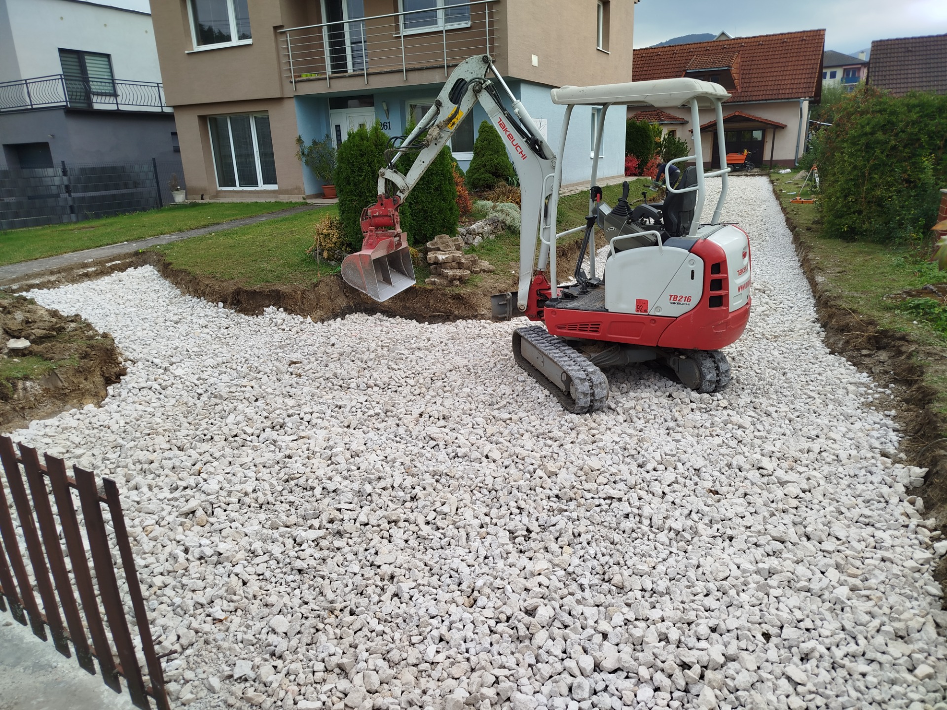 Zemné a výkopové práce Revúca | Rumana – Bager a dumper