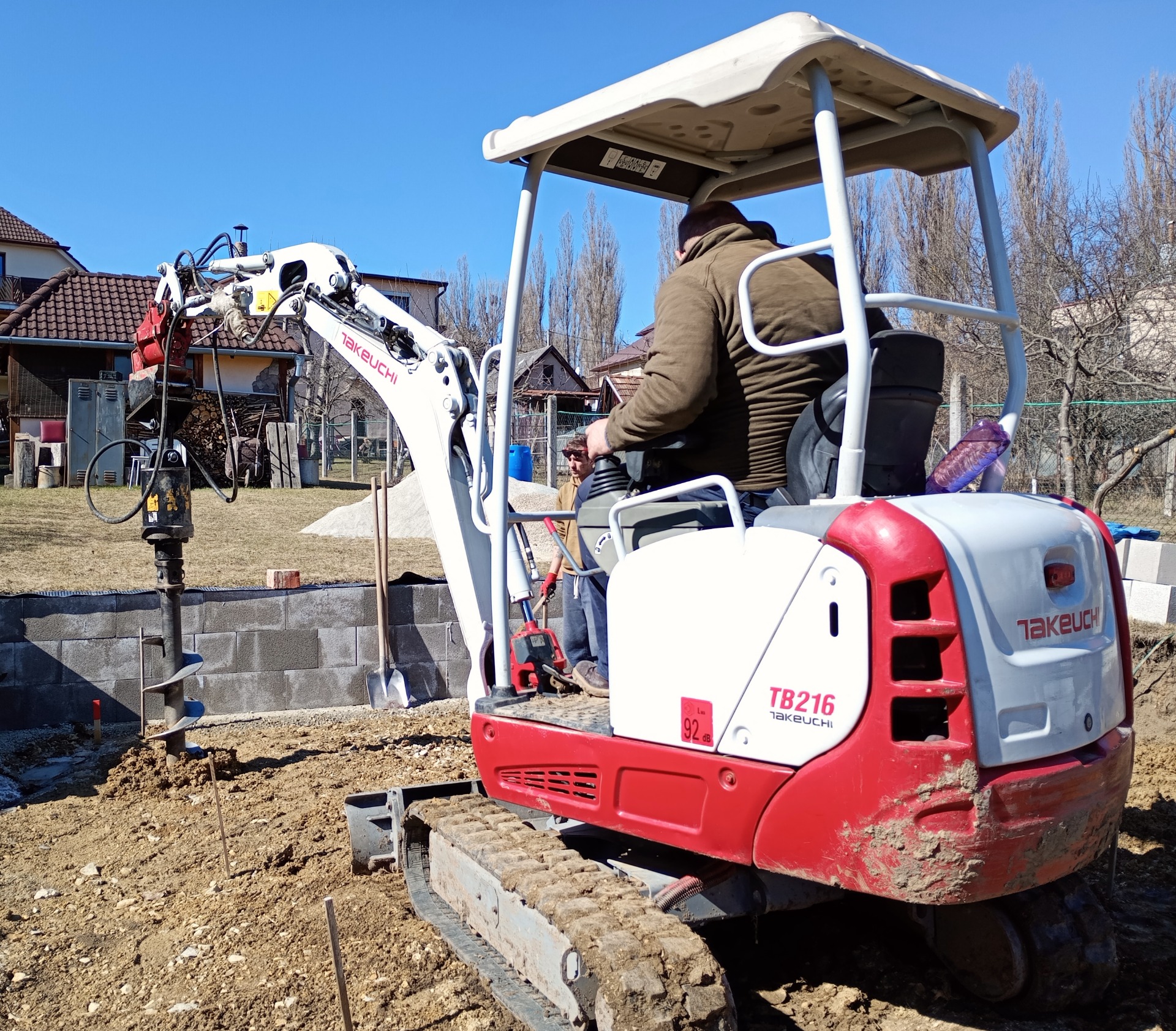 Zemní a výkopové práce Kuřim a Tišnov | RUMANA